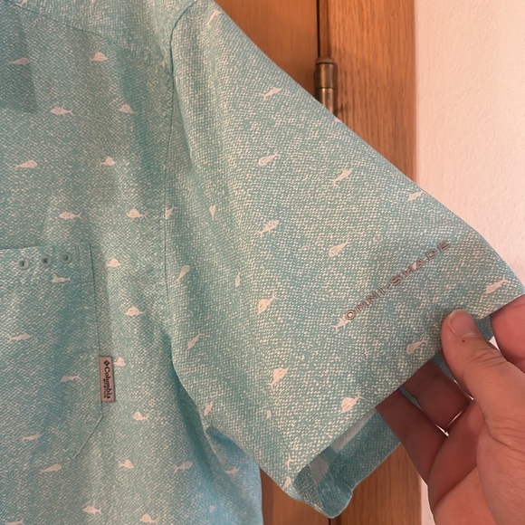 Columbia PFG Men's Fish Print Short Sleeve Button Down Shirt Teal Green Large - Picture 4 of 12